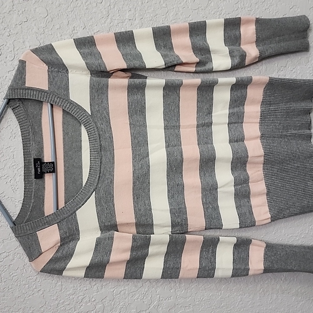 Grey, pink, creme striped fitted sweater